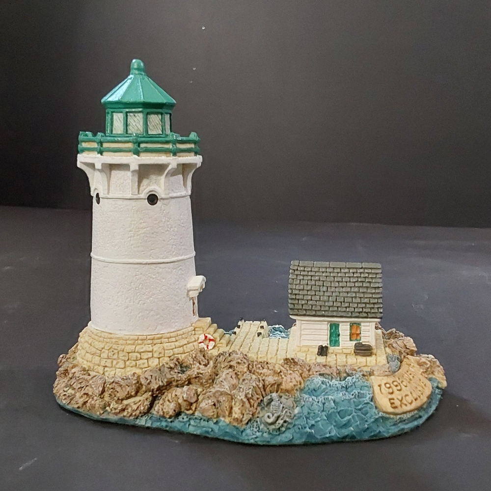 Harbour Lights Sunken Rock Lighthouse